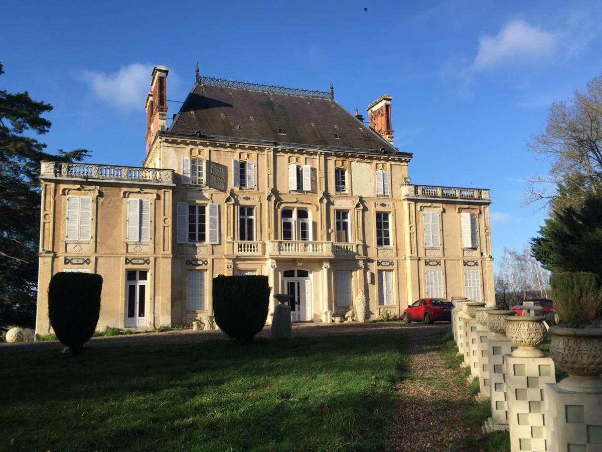 Chateau Nevers Bed & Breakfast Varennes-Vauzelles Luaran gambar