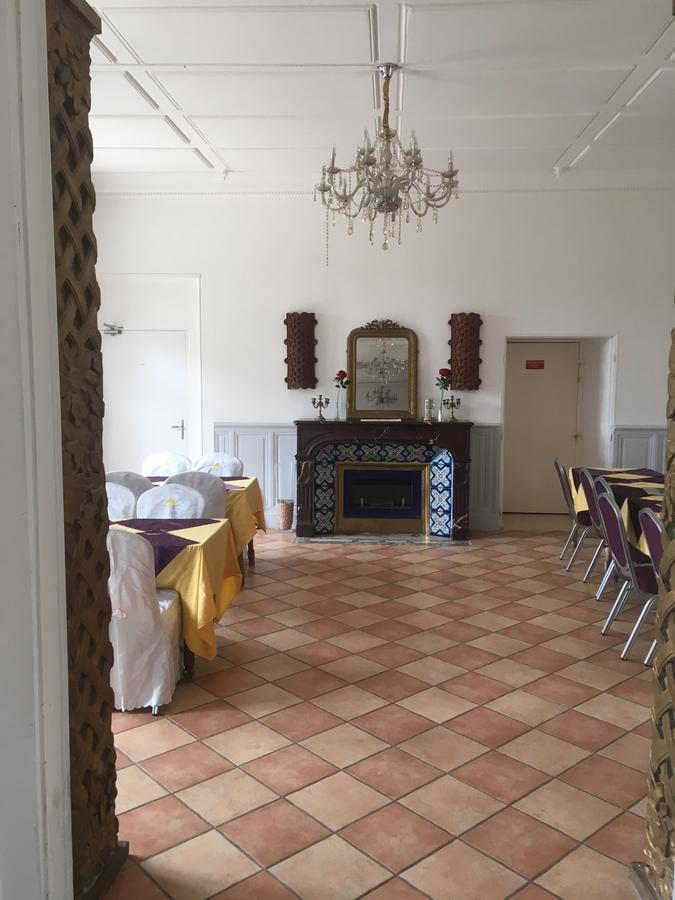 Chateau Nevers Bed & Breakfast Varennes-Vauzelles Luaran gambar