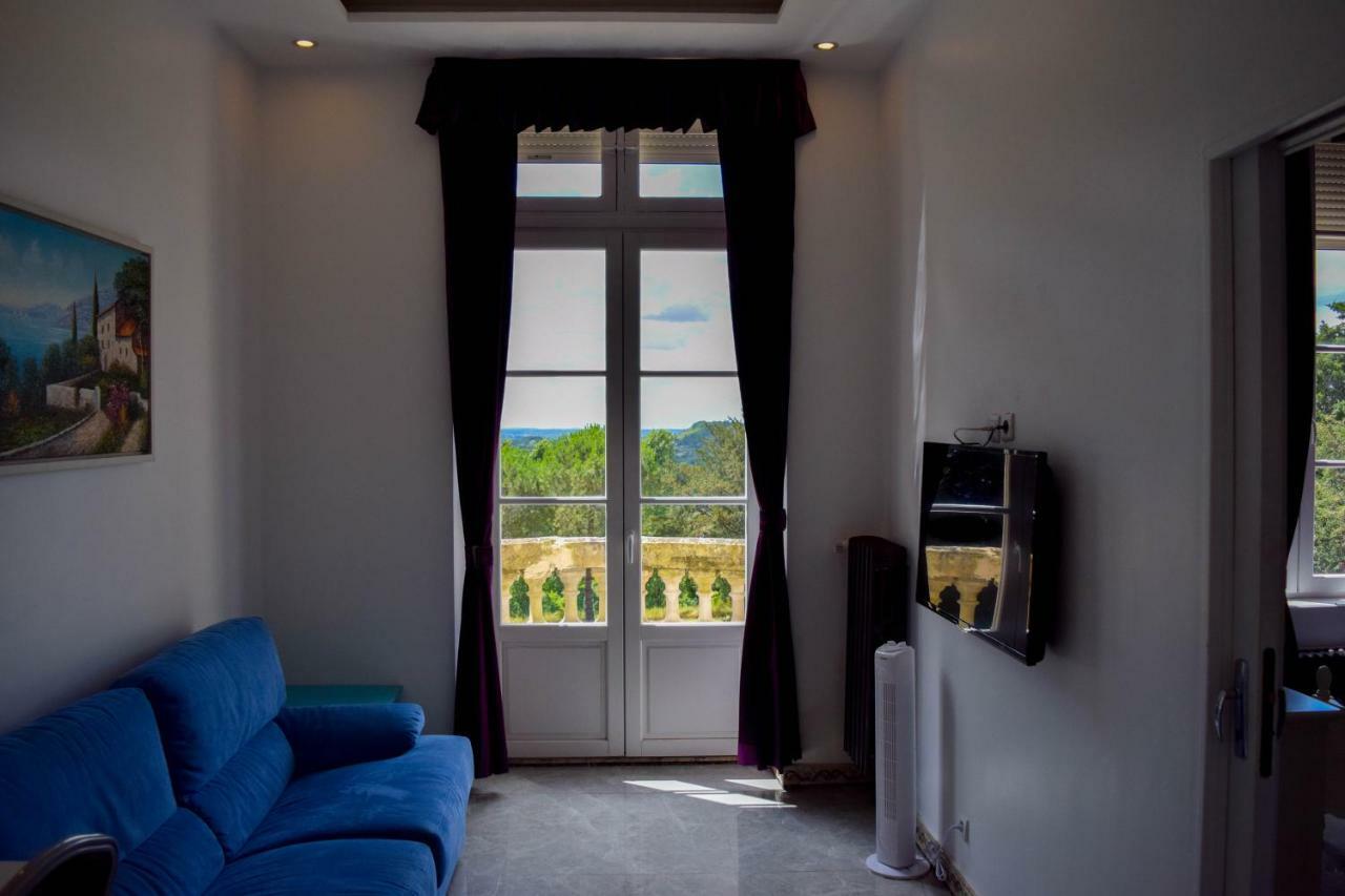 Chateau Nevers Bed & Breakfast Varennes-Vauzelles Luaran gambar
